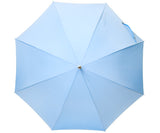 Klassischer hellblauer Regenschirm