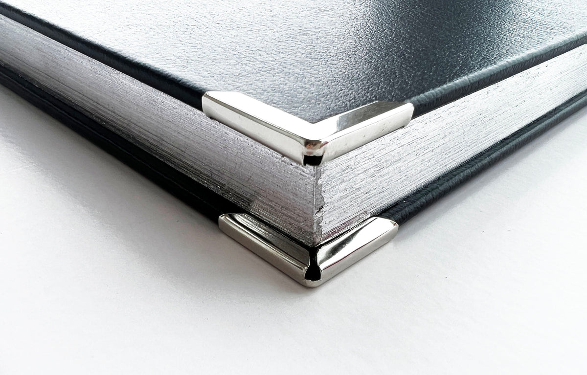 Livre de recettes Héritage en cuir noir