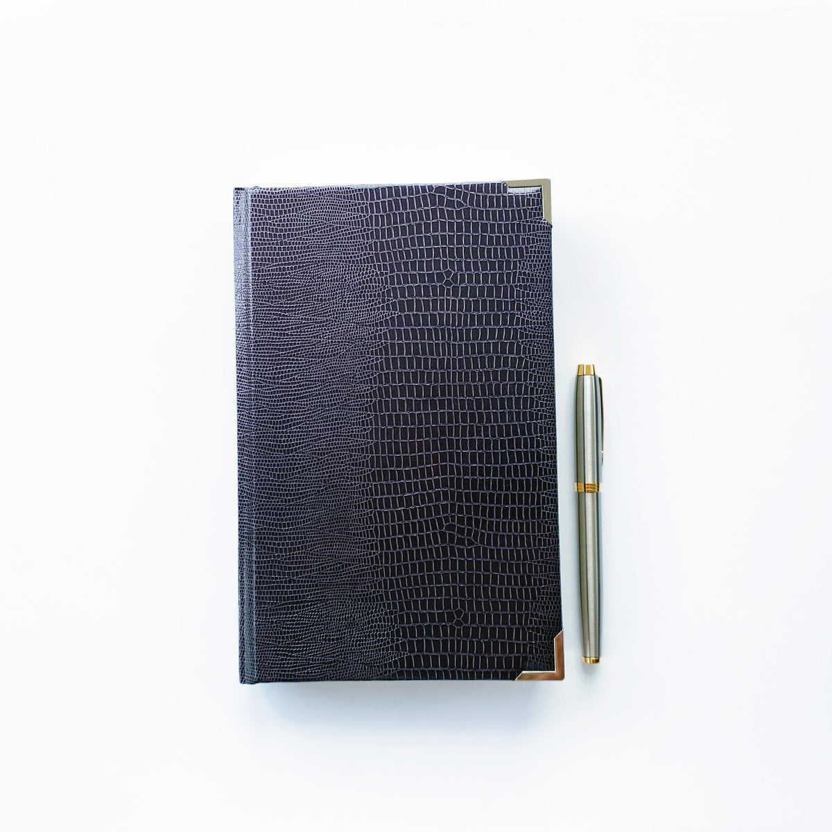 Journal / Carnet A5 couleur raisin - Fabriqué à la main en Angleterre